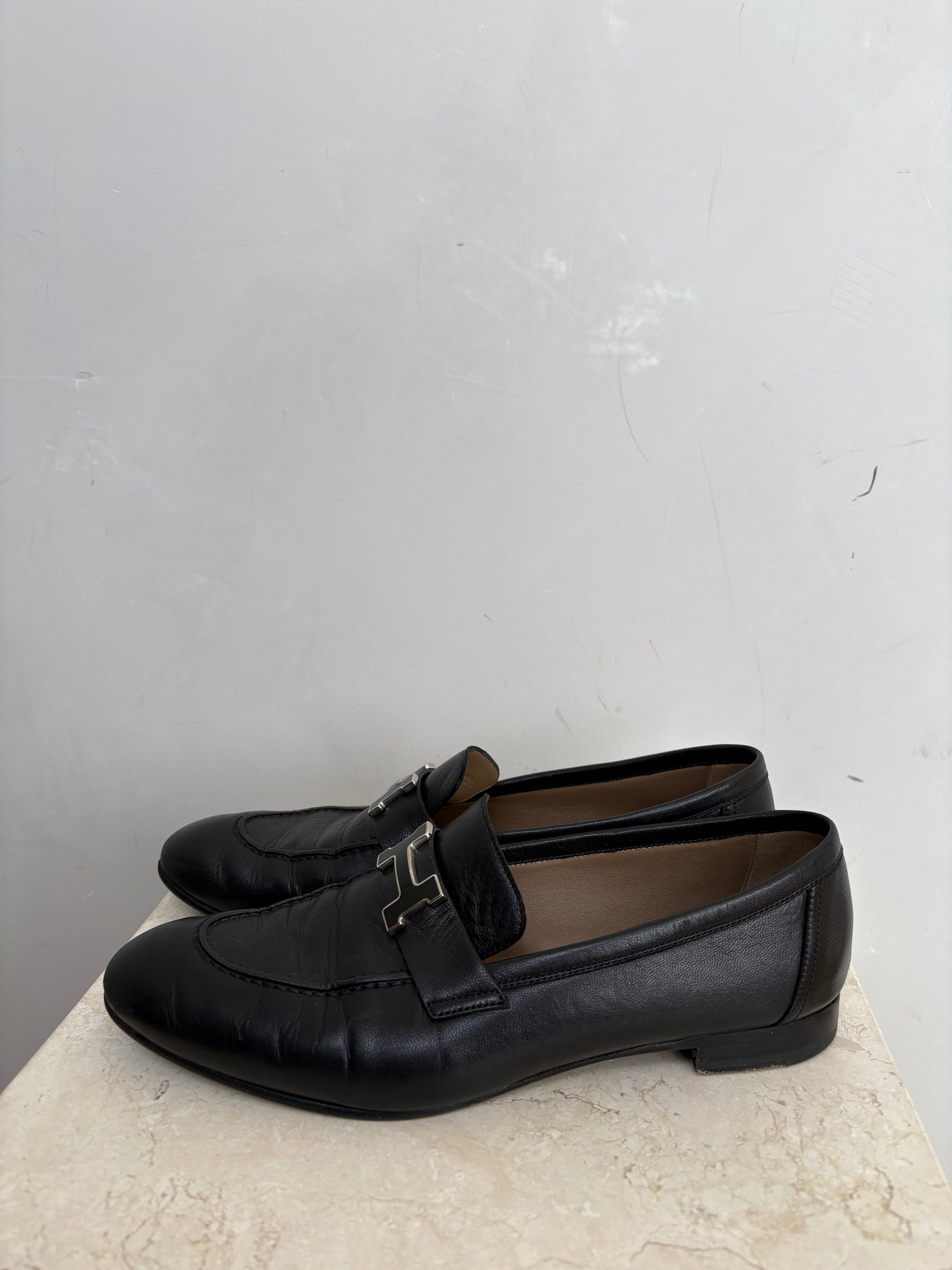 Hermès Black Leather Loafers, 39
