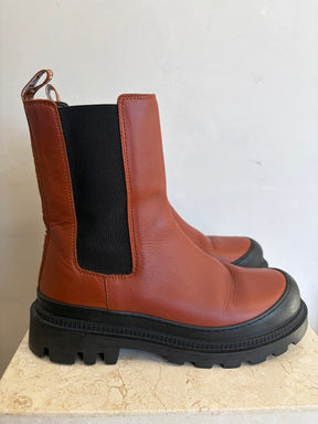 LOEWE Blaze Tan Leather chelsea Boots, 39