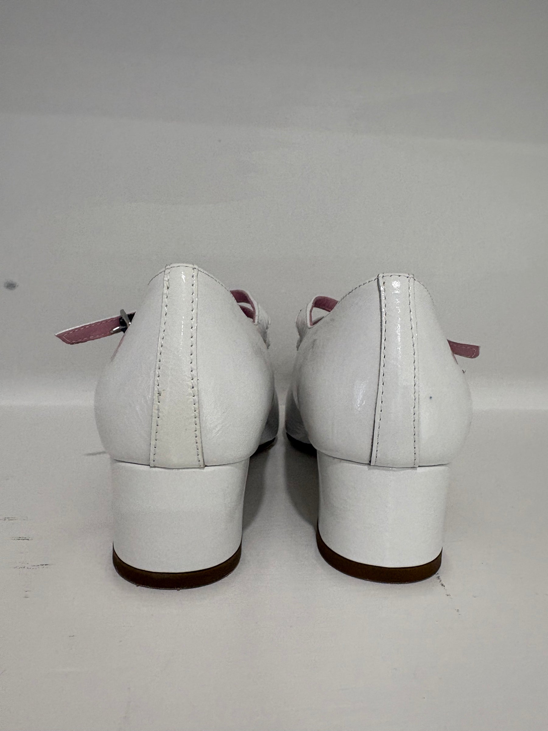 Carel Paris Kina Patent Leather Pumps White, 37.5