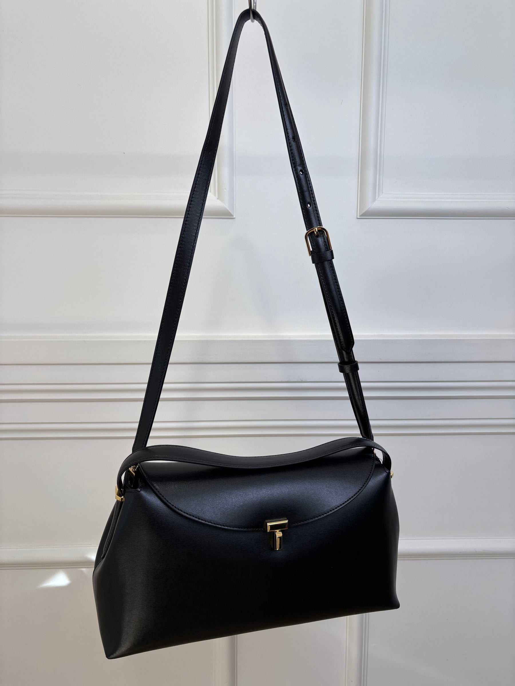 Totême Black Leather T Lock Shoulder Bag