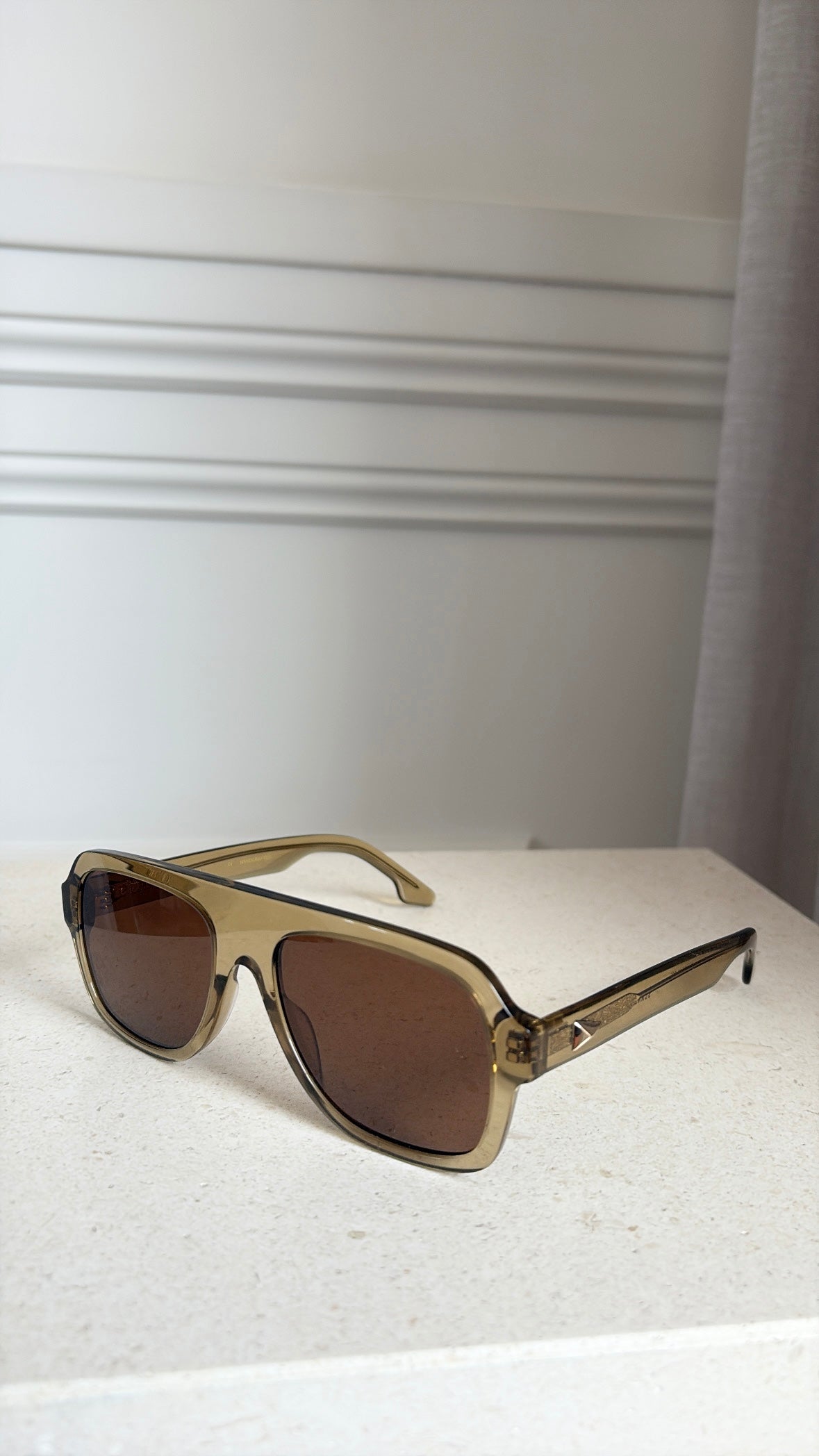 Scanlan Theodore Flat Top Aviator Style Sunglasses In Sahara