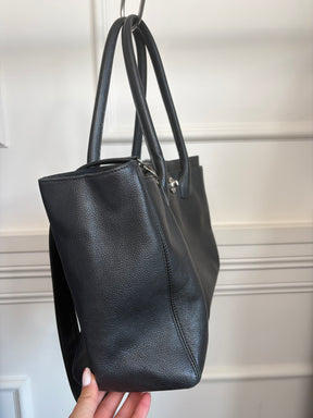 Chanel Black Caviar Leather Executive Cerf Tote
