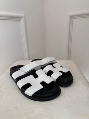 Hermès White Leather Chypre Sandals, 39.5