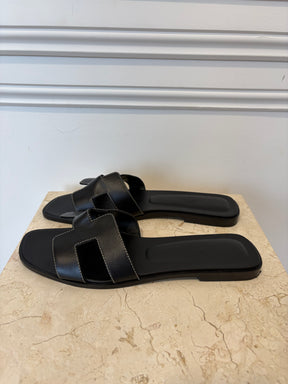 Hermès Black Oran Sandals, 40.5