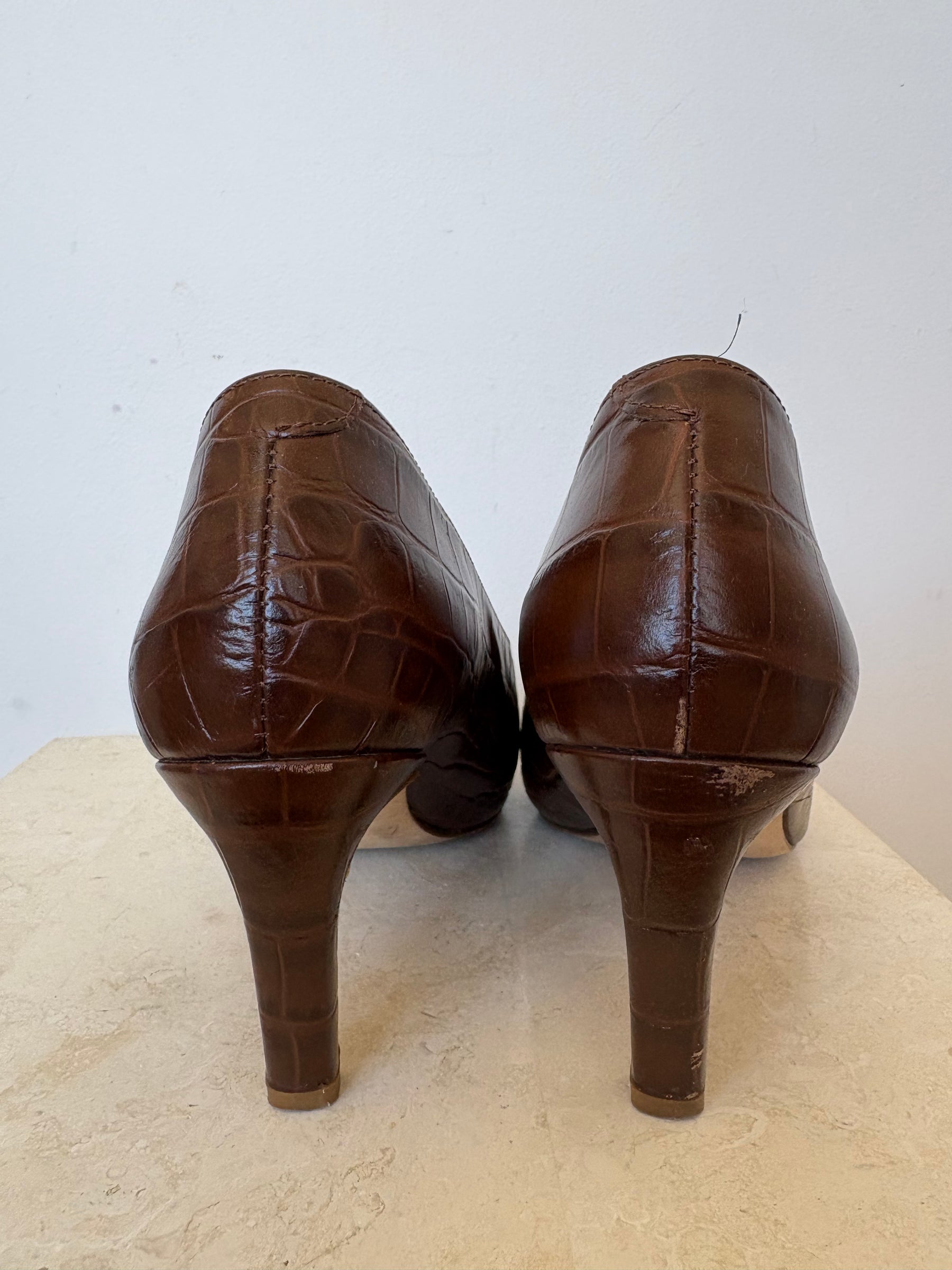 Camilla and Marc Croc Embossed Pointed Pumps, 39