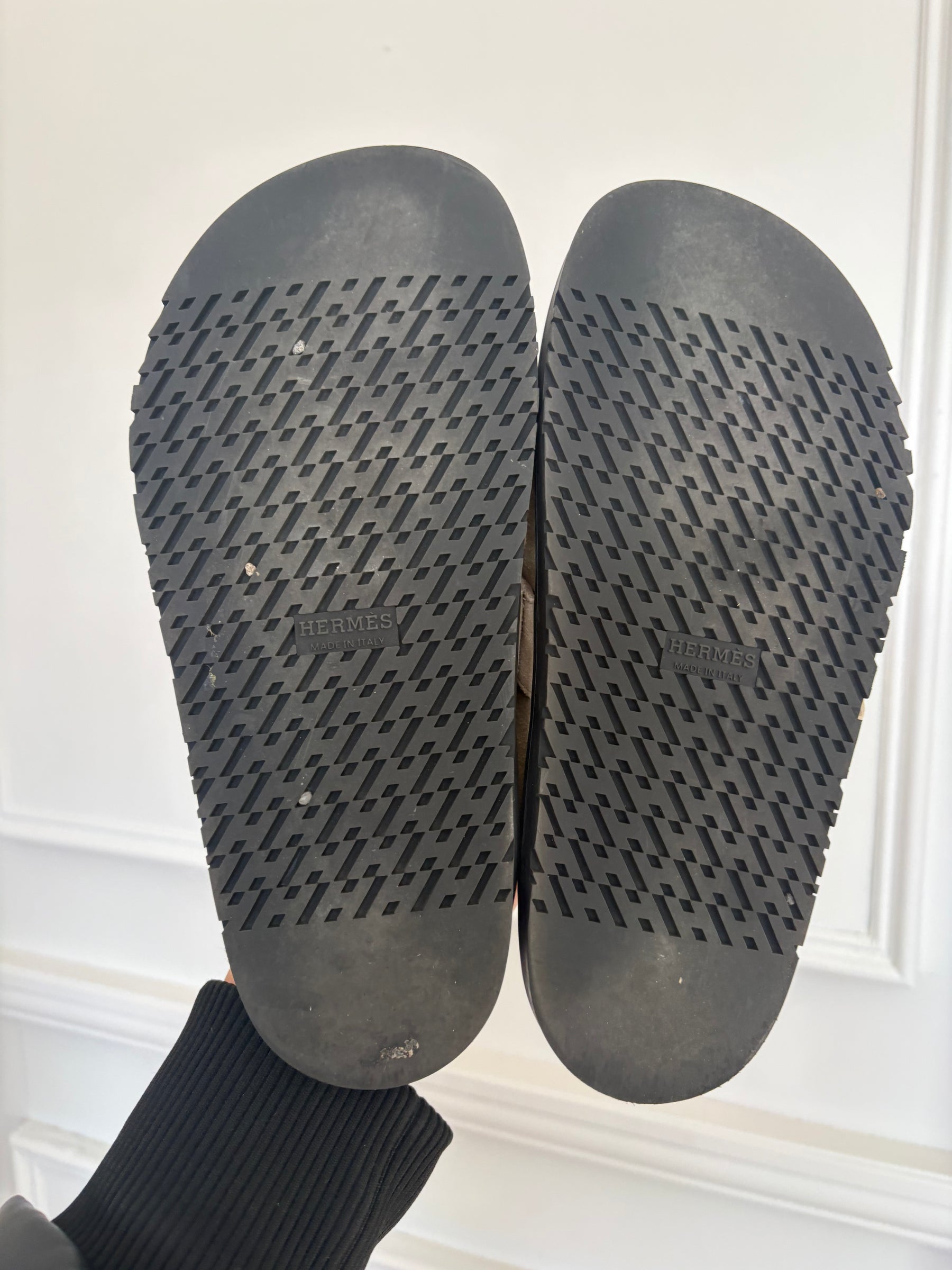 Hermès Beige Suede Key Mules, 38