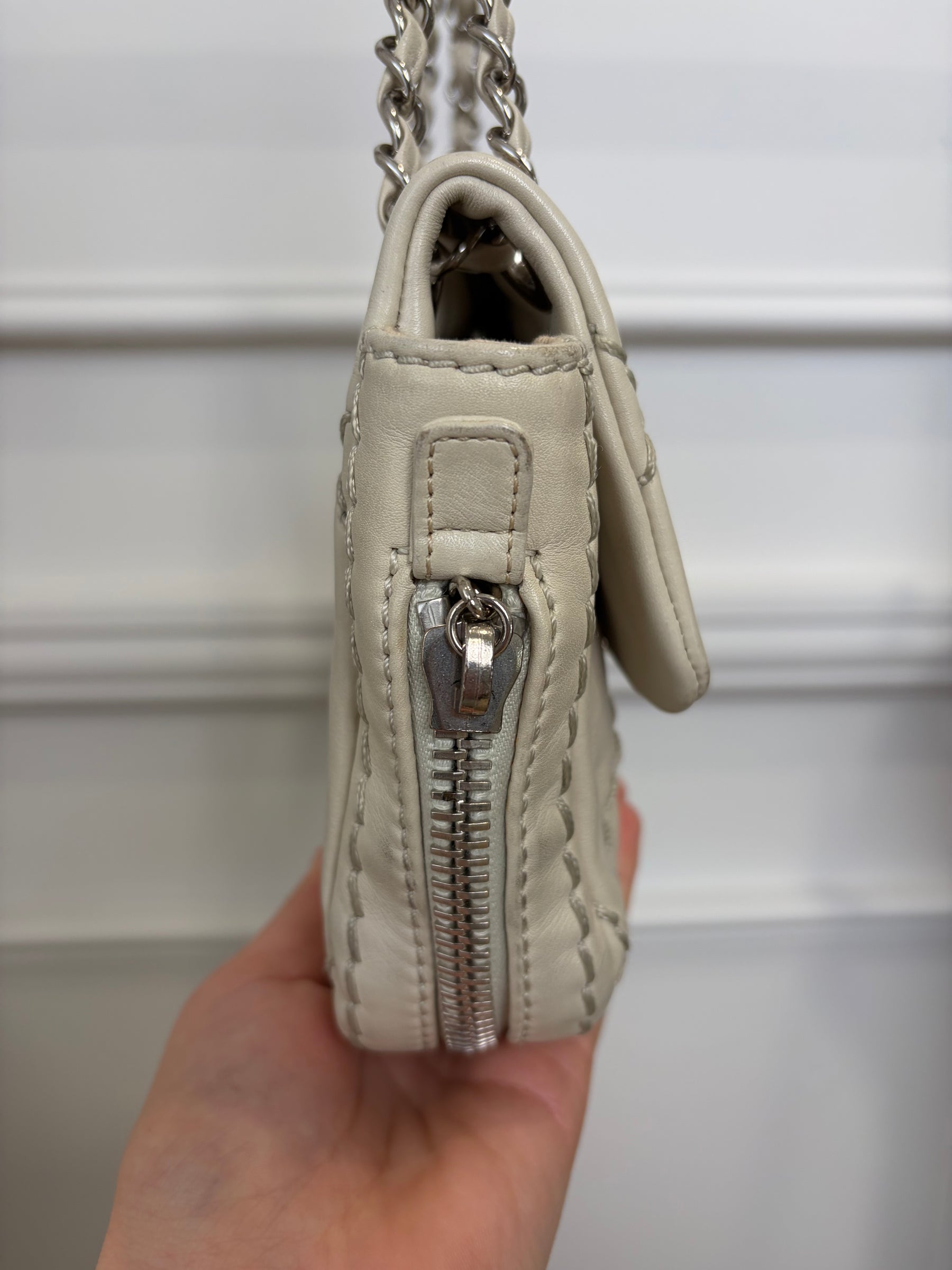 Chanel Cream Leather Ultimate Stitch Expandable Flap Bag