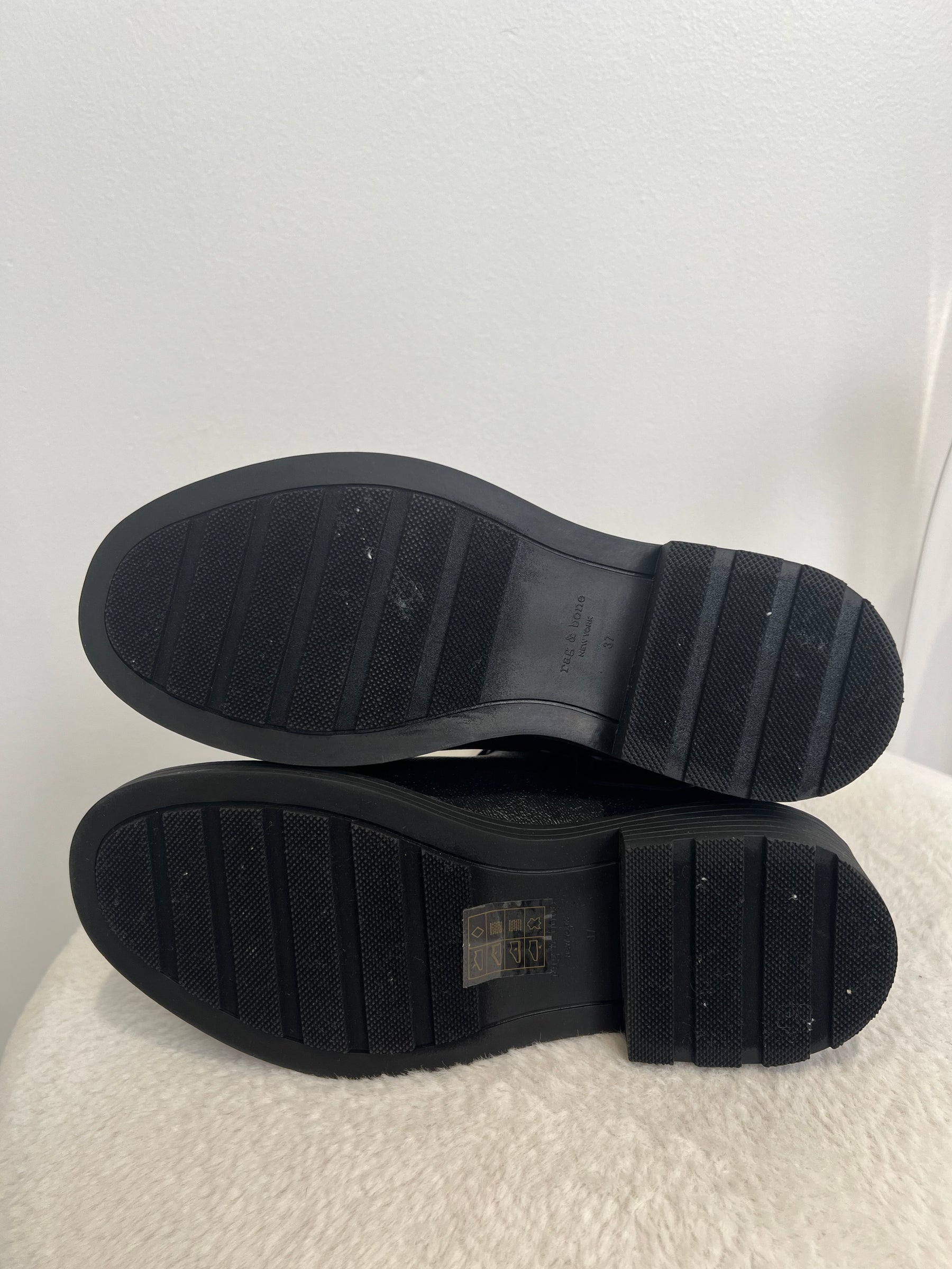 rag & bone black Rubber Zipped Ankle Boots, 37