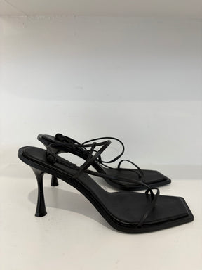 Studio Amelia Filament 90 Heel Black, 38