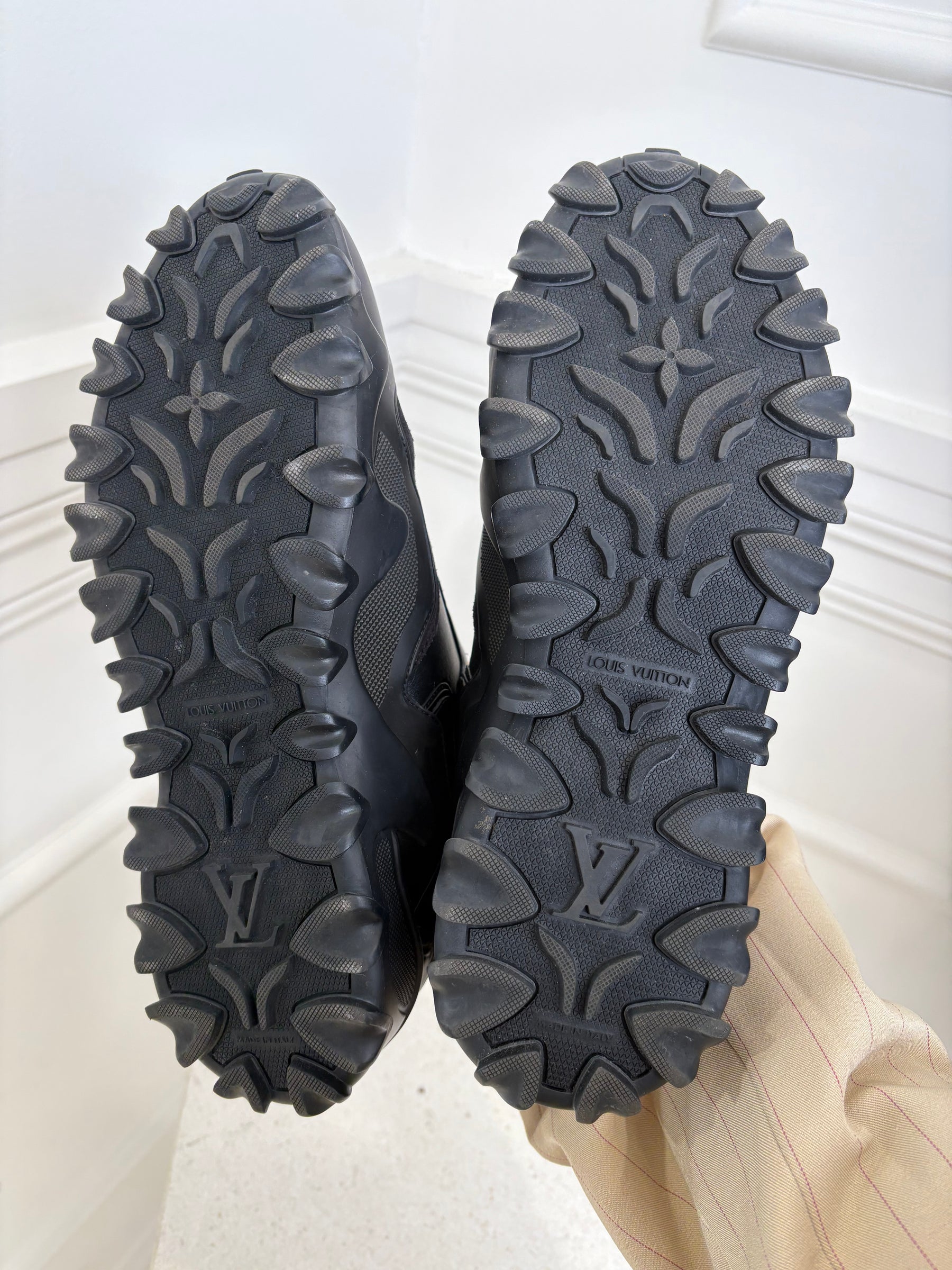 Louis Vuitton Black Leather Rush Sneakers, 40