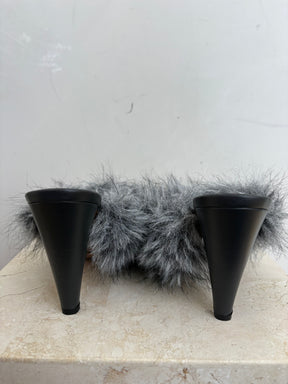 Scanlan Theodore Grey Faux-Fur T-Bar Heel, 41