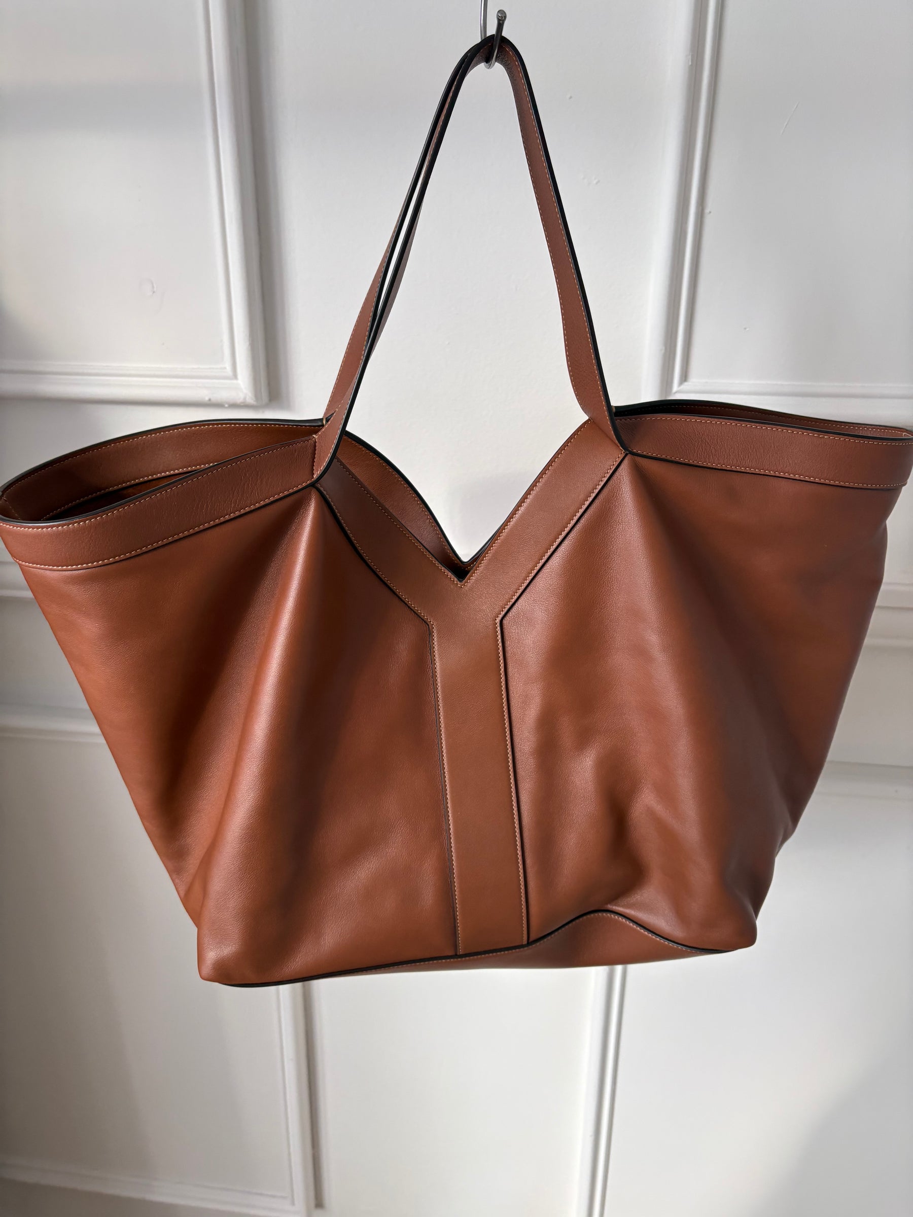 Saint Laurent Tan Leather  Y Tote Bag