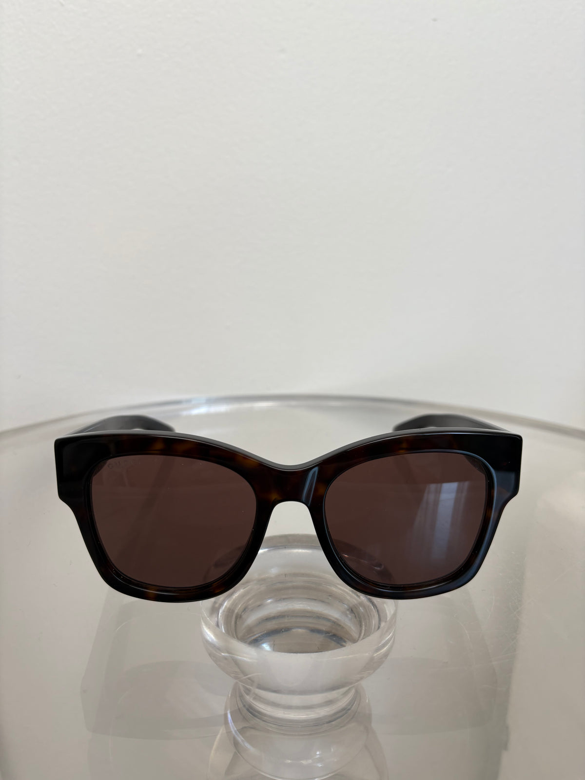 Gucci Tortoishell Oversized Sunglasses