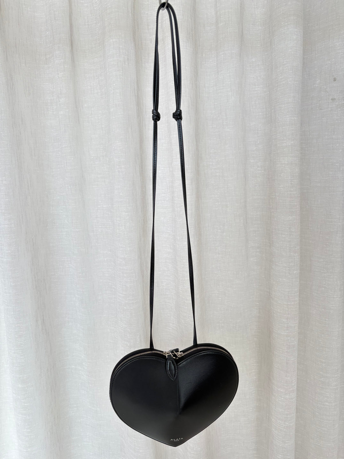 Alaïa Black Leather Le Coeur Shoulder bag