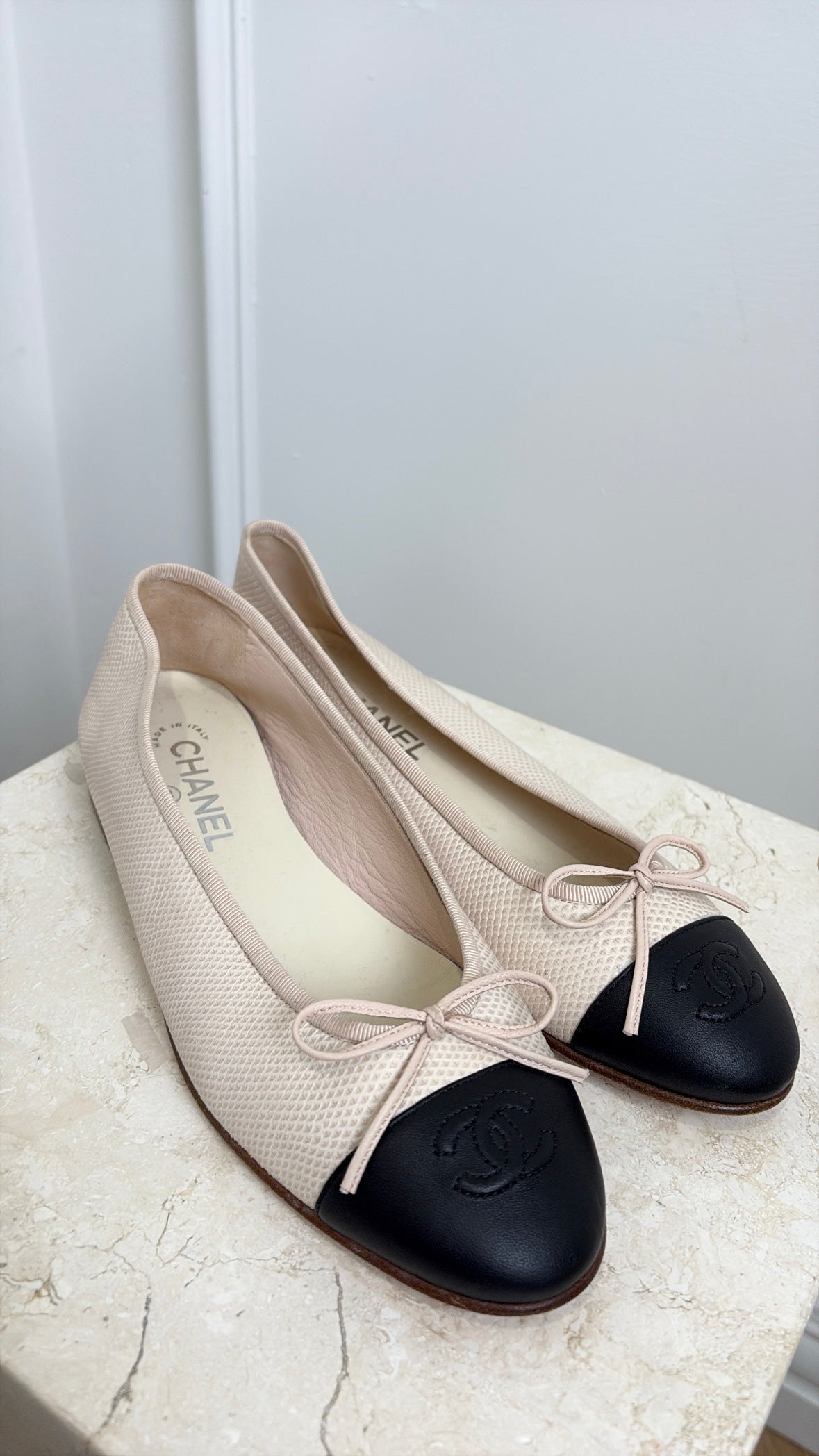 Chanel Blush Snake Embossed Ballet Flats Blush And Black, 39.5