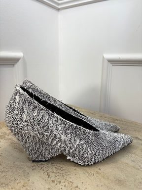 Camilla and Marc White and Black Two Tone Rhys Pump, 39