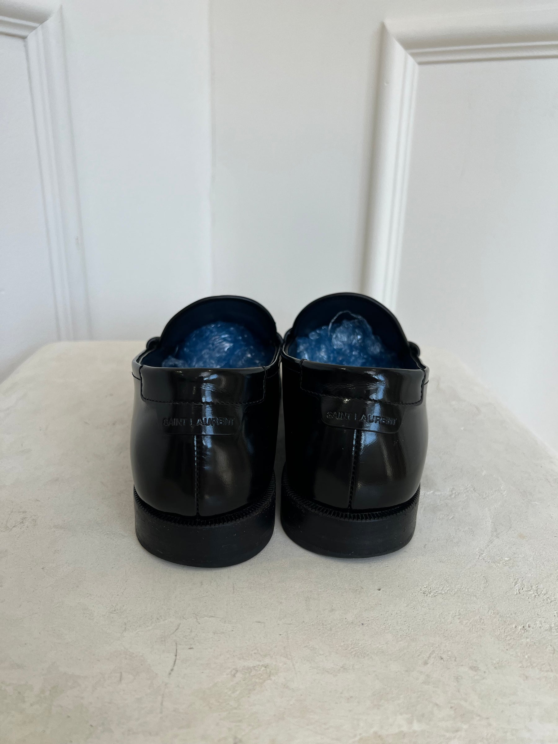 Saint Laurent Black Le Loafer, 39