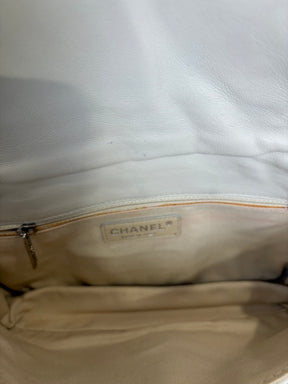 Chanel Cream Leather Ultimate Stitch Expandable Flap Bag