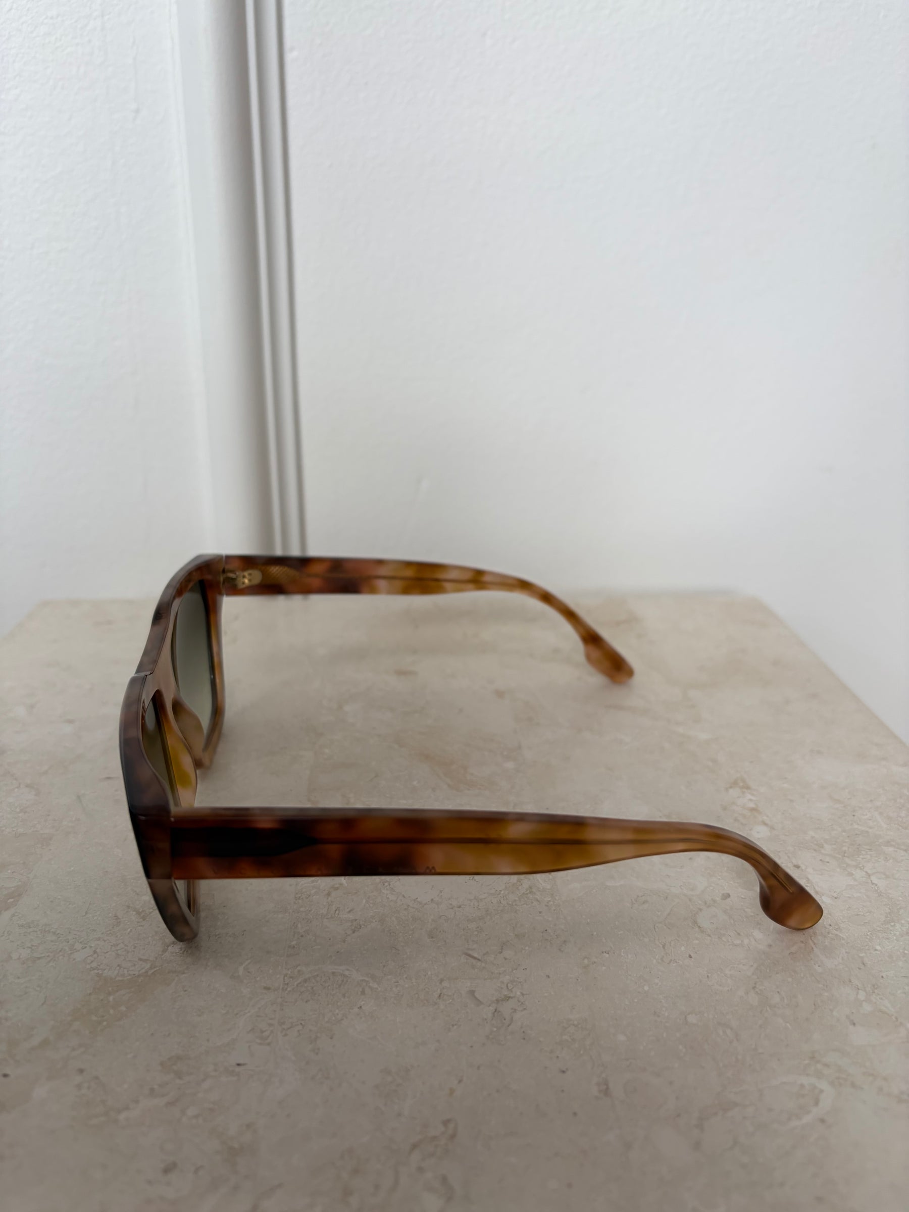 Victoria Beckham Tortoishell Sunglasses Vintage Havana