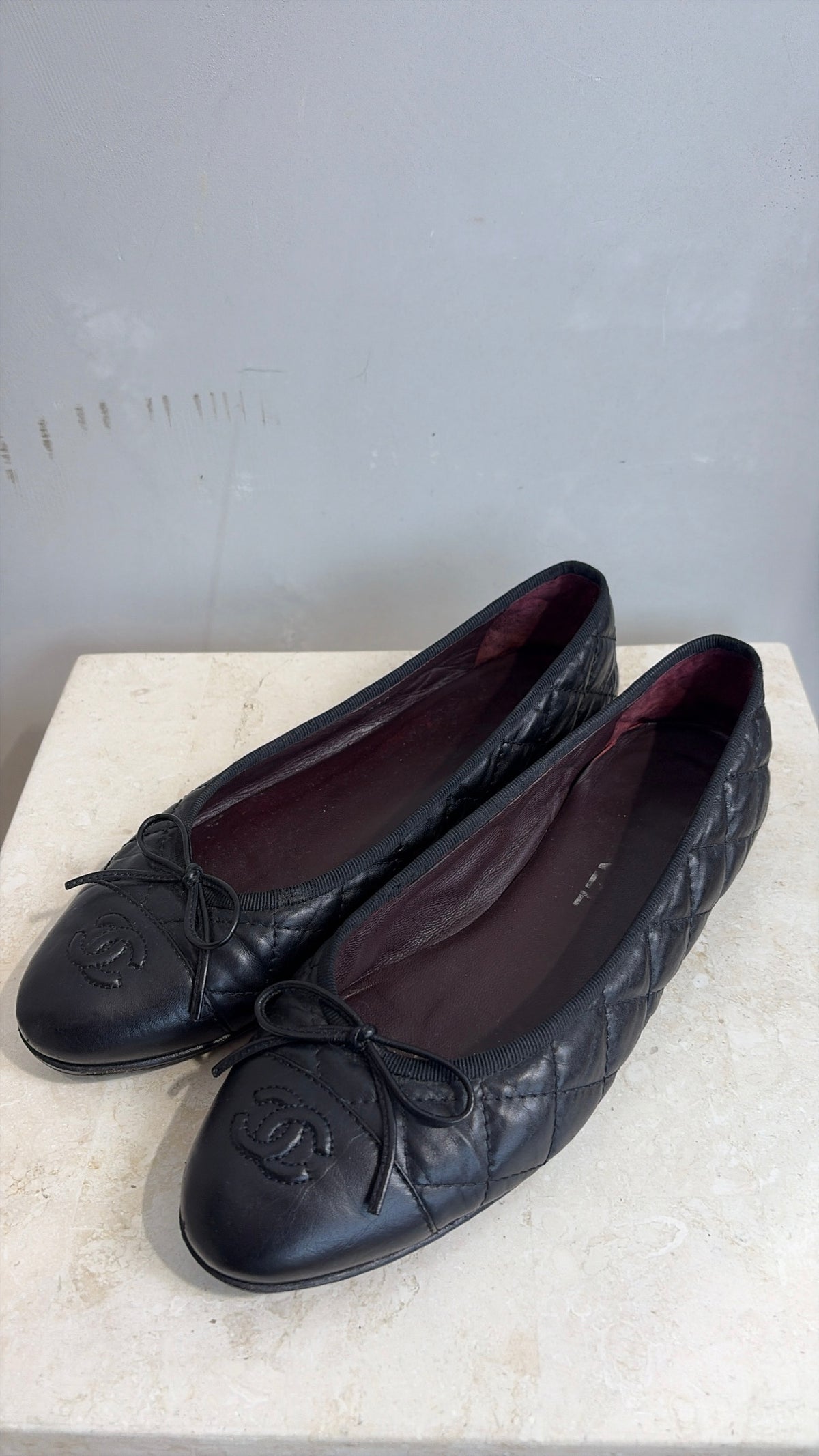 Chanel Black Quilted Chanel Ballet Flats, 37