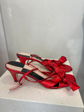Gucci Red Metallic Bow Slingbacks, 40