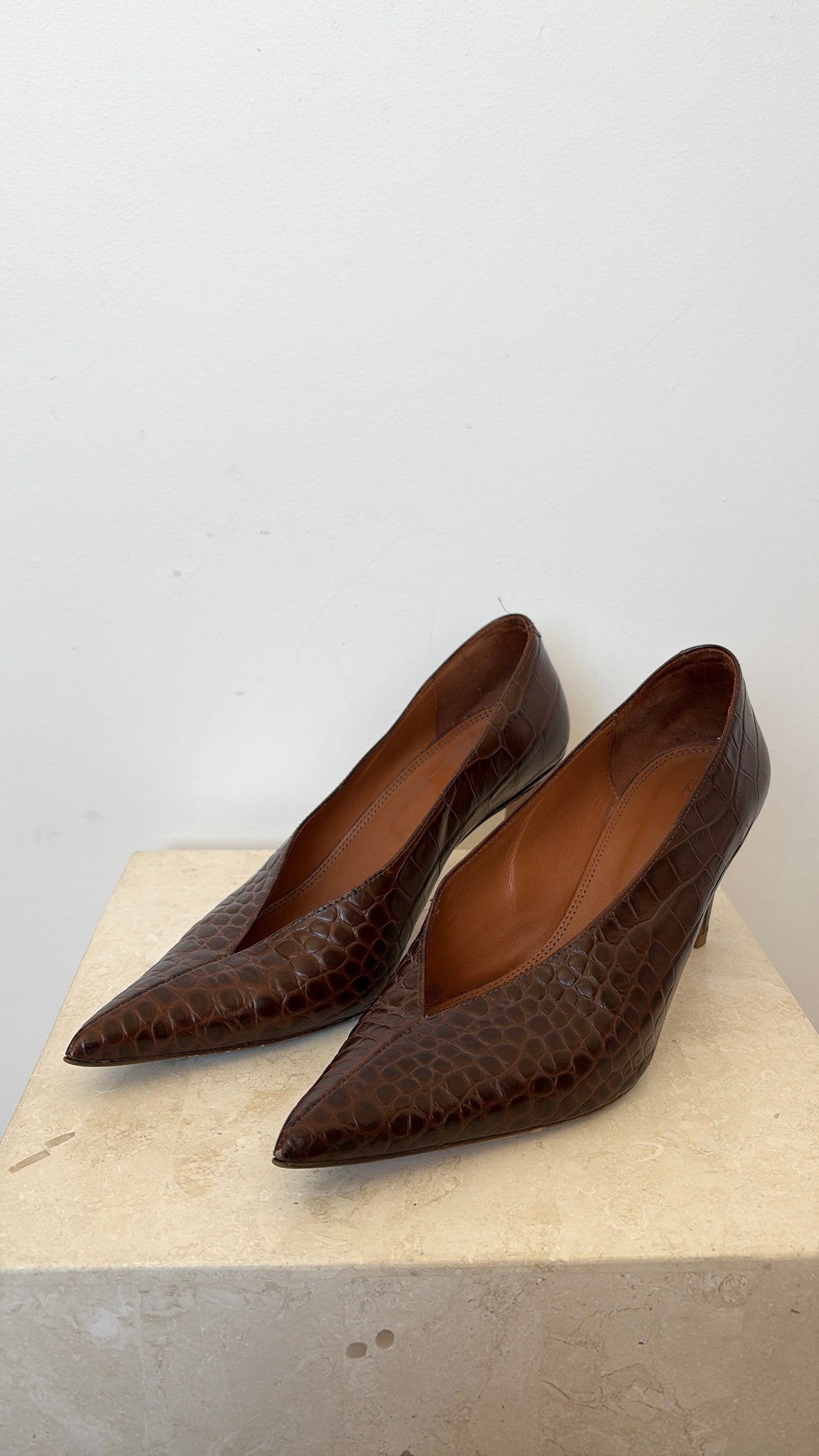 Camilla and Marc Croc Embossed Pointed Pumps, 39