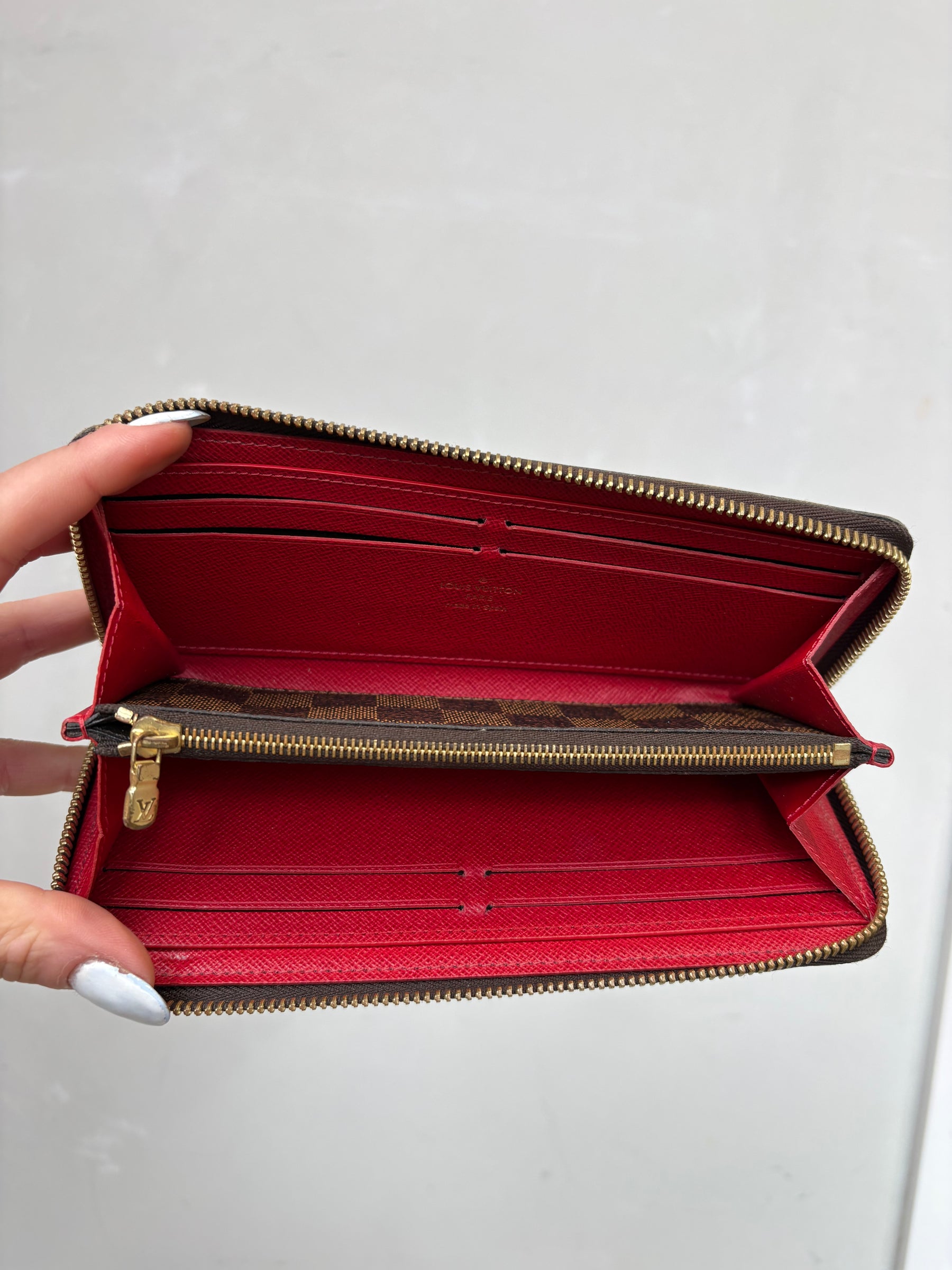 Louis Vuitton Damier Ebene Thin Zipped Wallet