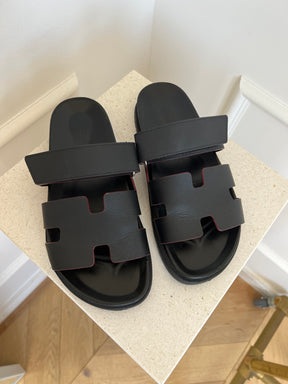 Hermès Black Epsom Leather with Red Edging Chypre Sandals, 41
