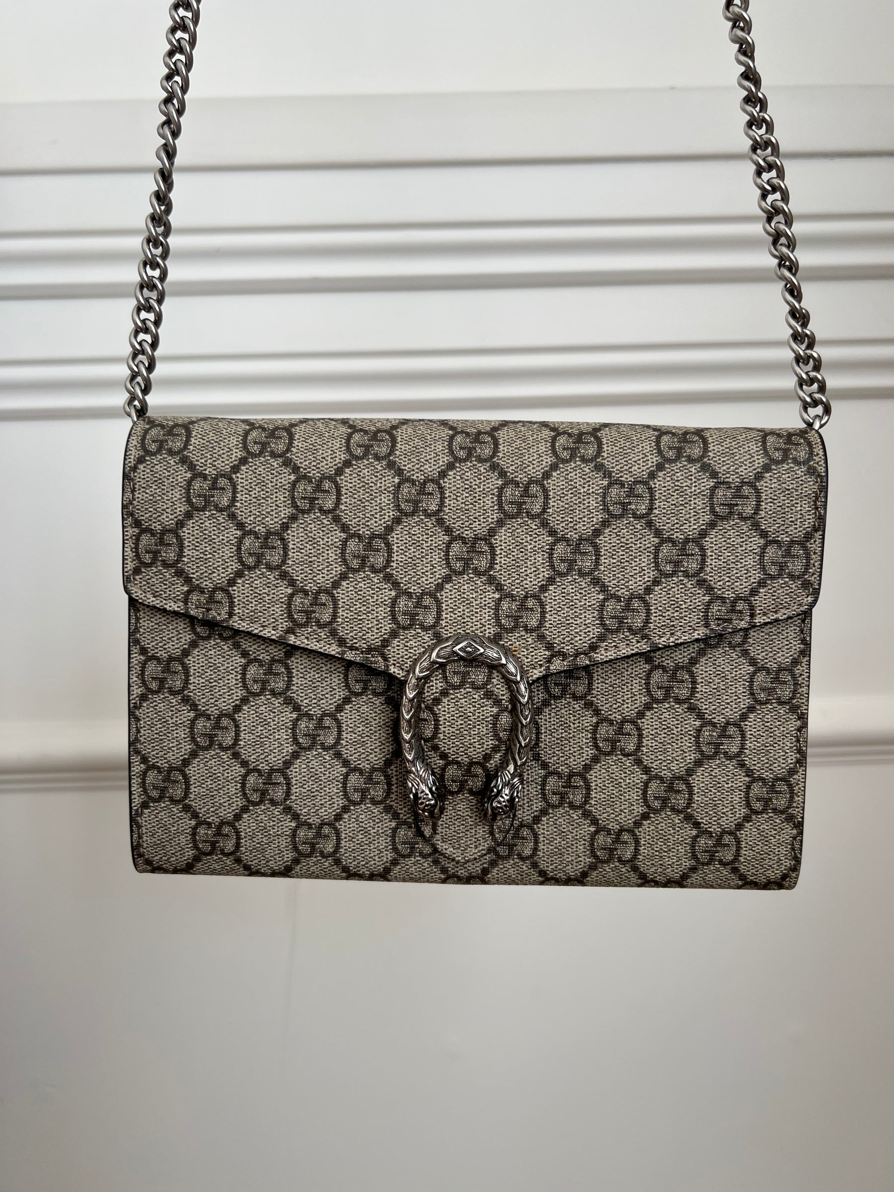 Gucci Dionysus GG Supreme Wallet on Chain