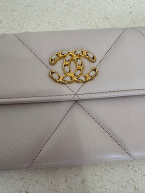 Chanel Light Lilac Leather 19 Flap Wallet