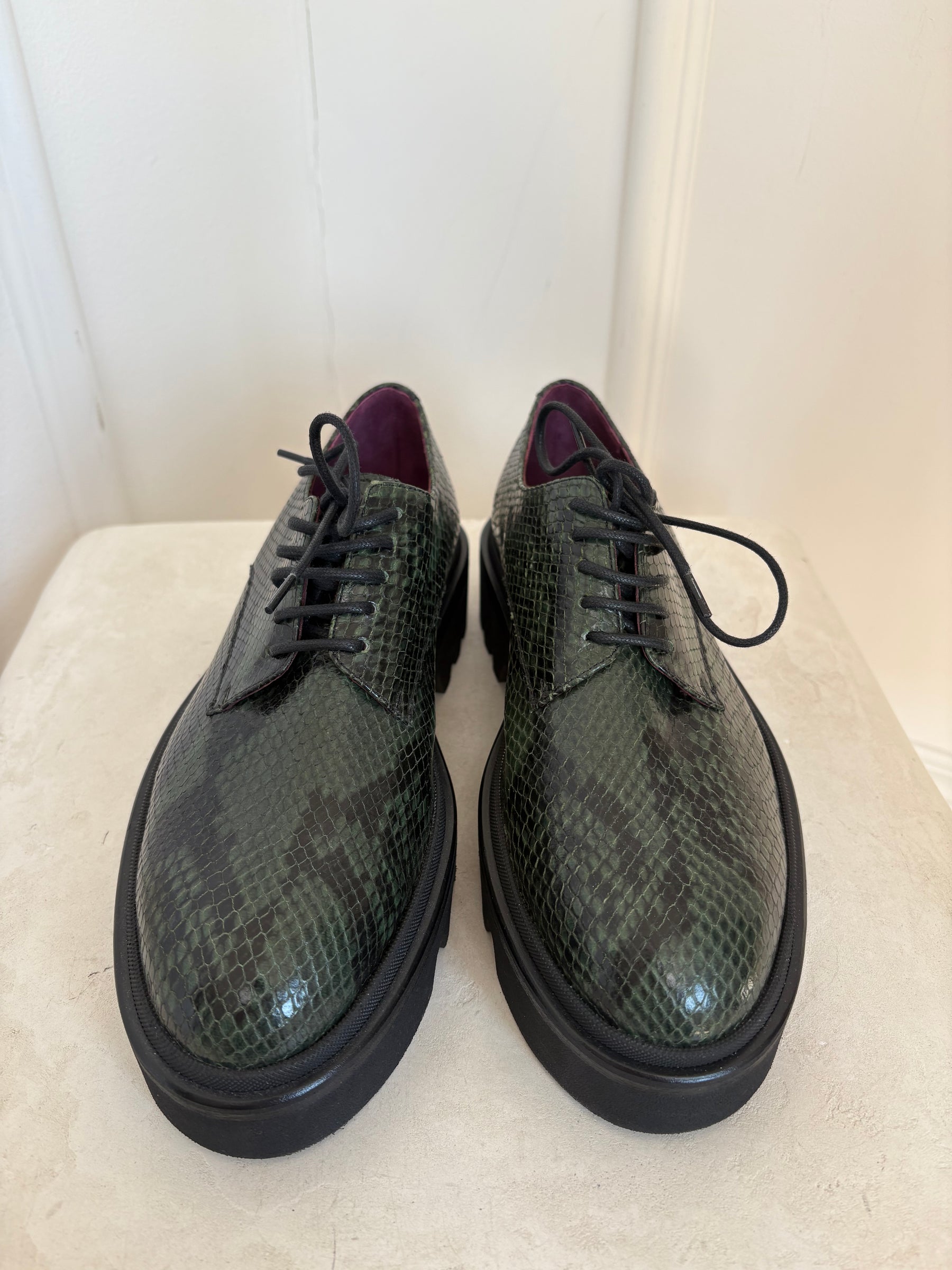 Dries van Noten Green Python Lace Up Shoes, 39