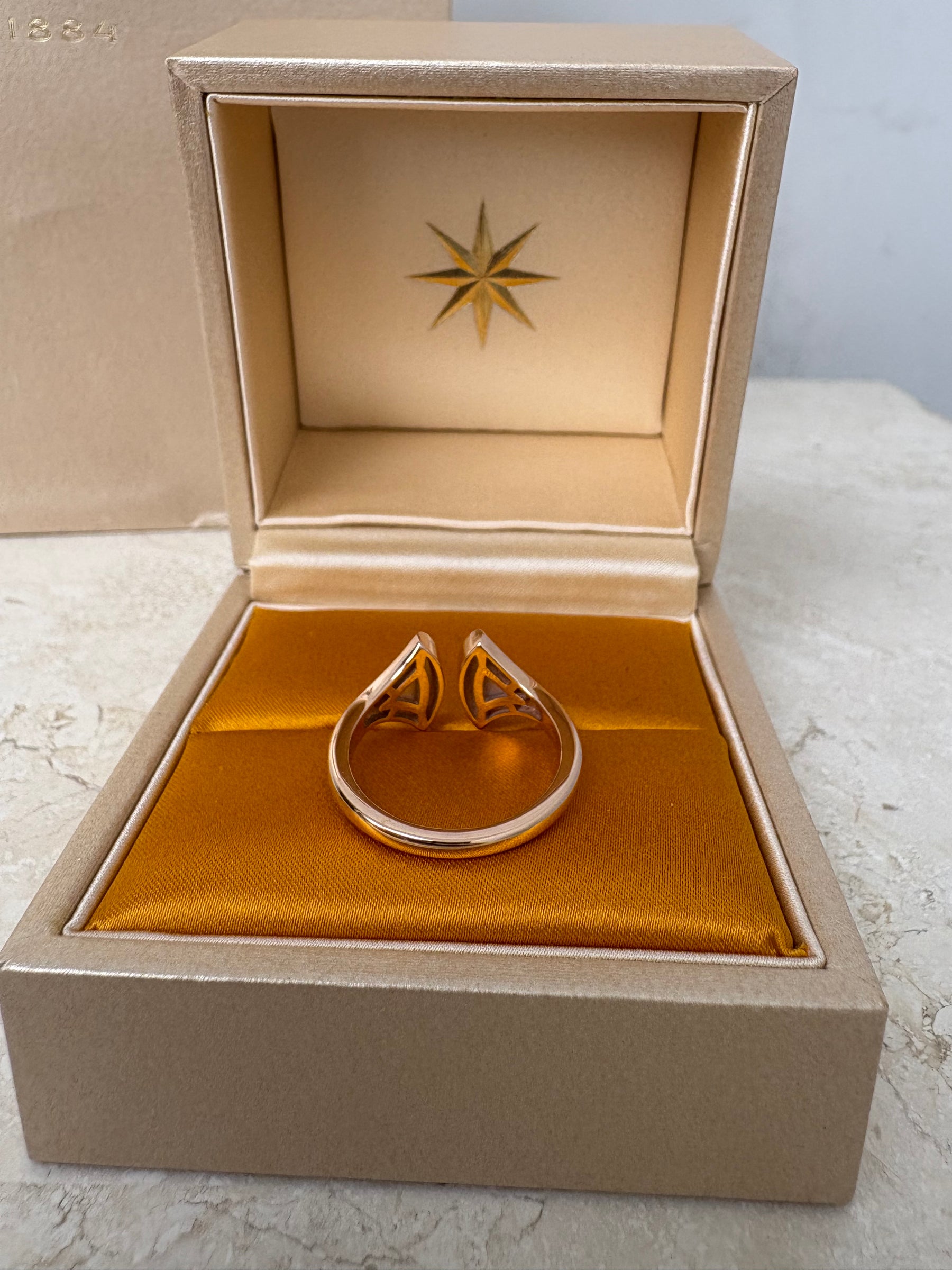 BVLGARI Divas’ Dream Ring, 54