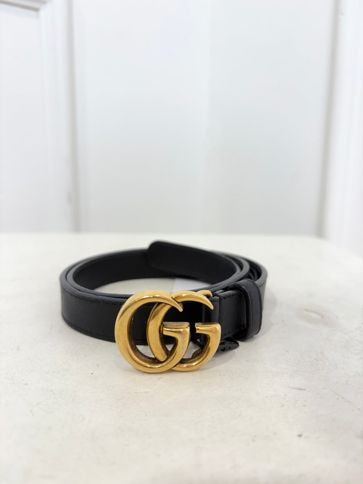 Gucci Black Leather 2cm Marmont Belt, 65