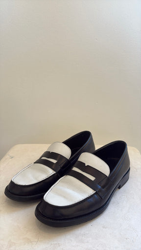 Saint Laurent Black and White Leather Loafers, 36