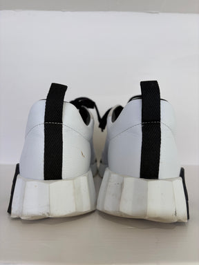 Hermès White Leather Bounce Sneaker with Black Details, 40