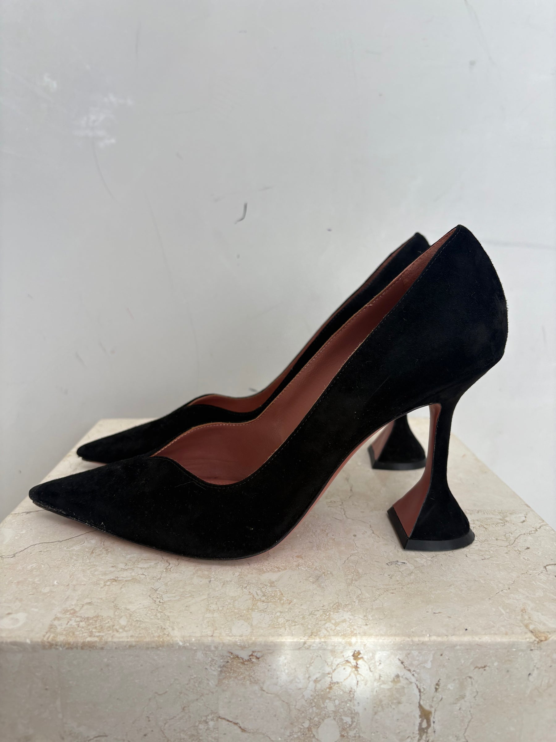 Amina Muaddi Black Suede Pointed Pump, 39