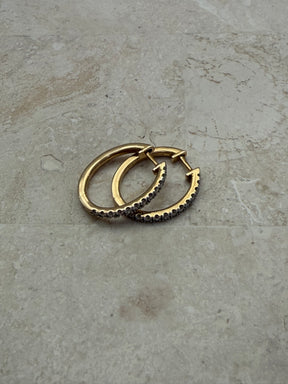Jan Logan 9k Gold and Diamond Hoop Earring