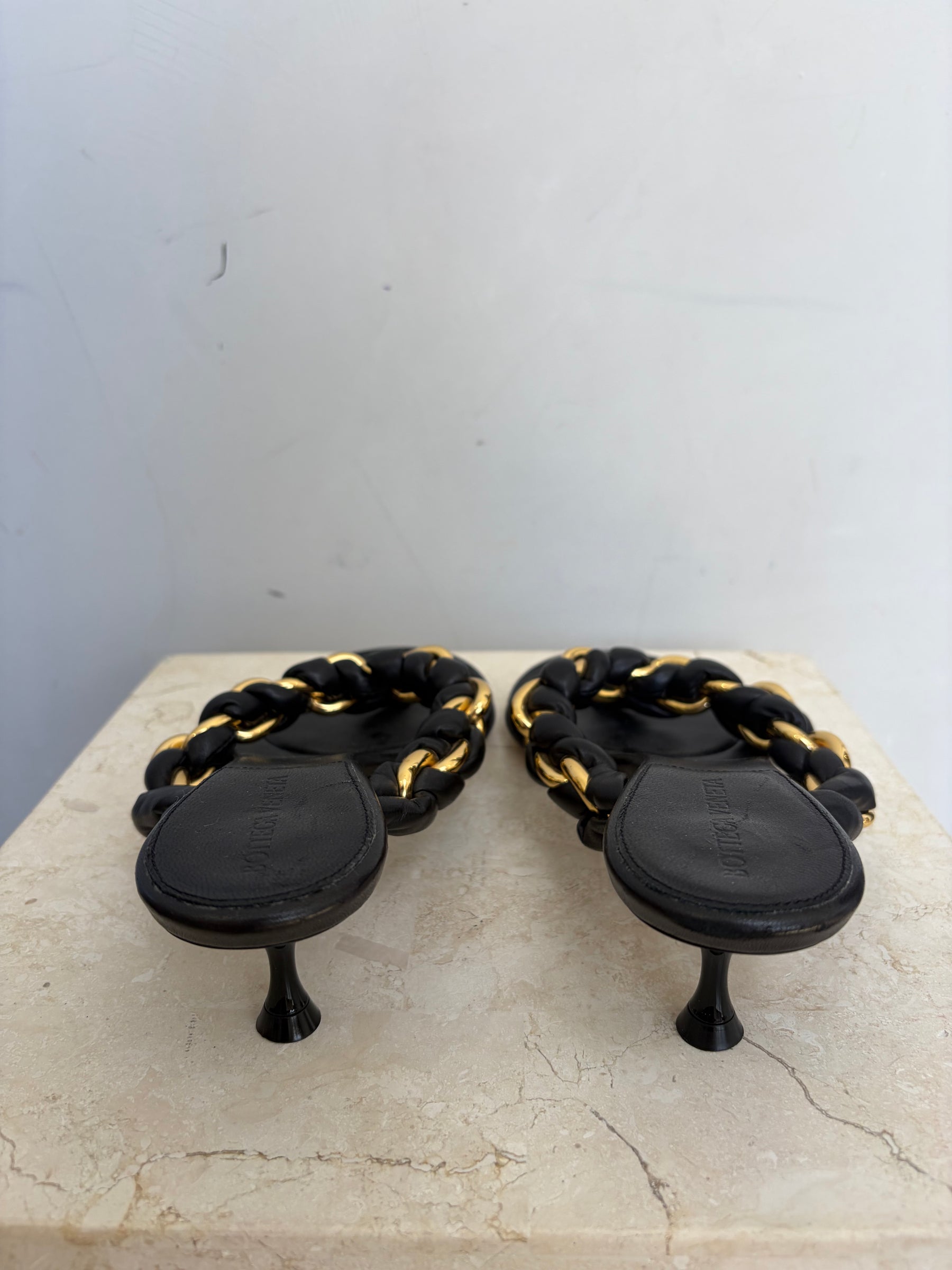 Bottega Veneta Black Leather Braided Chain Thong Heels, 37.5