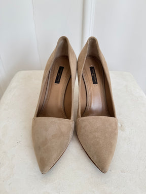 Louis Vuitton Beige Suede Pumps, 37.5