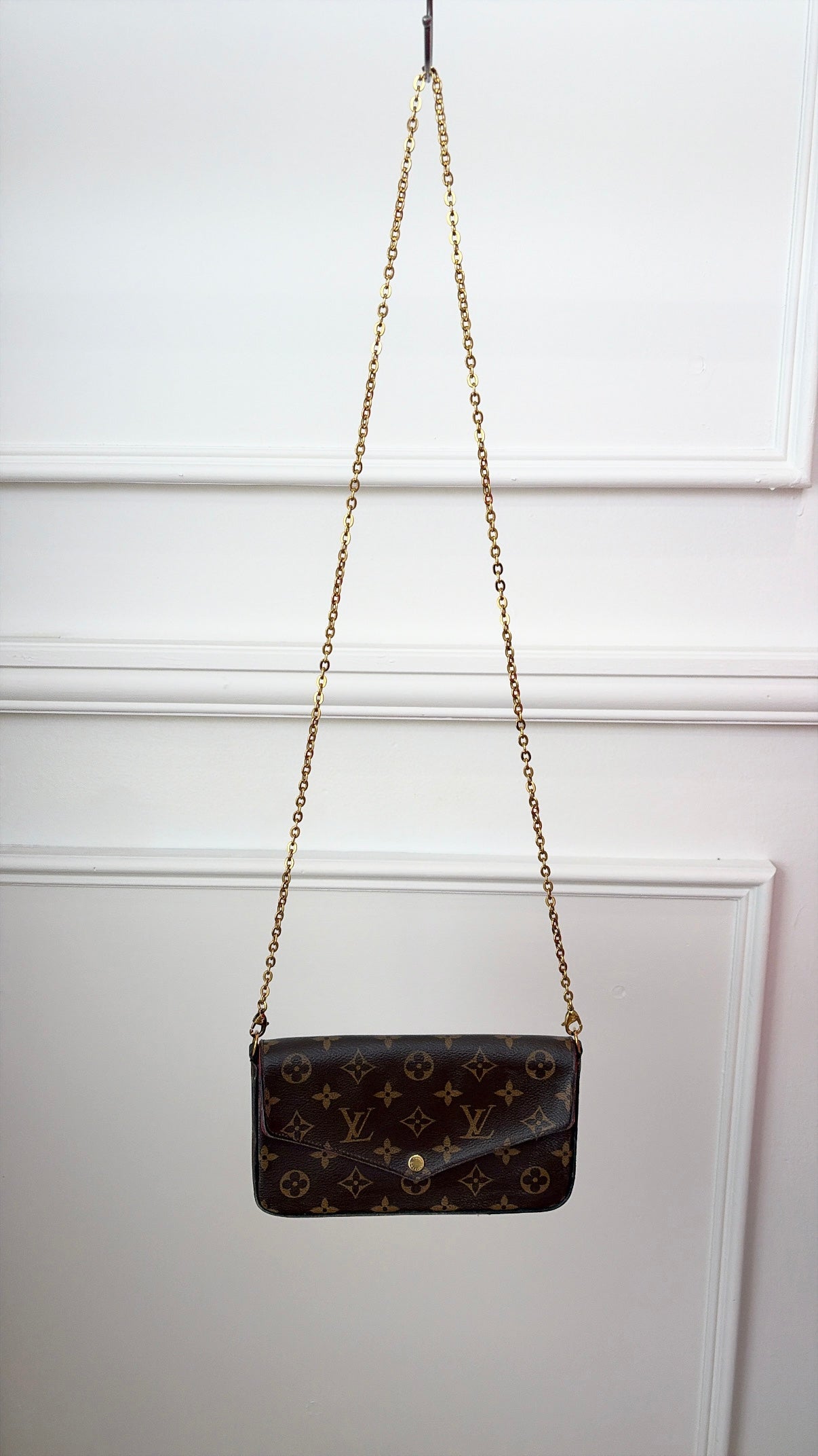 Louis Vuitton Felicie Pochette Monogram Cross Body Pouch