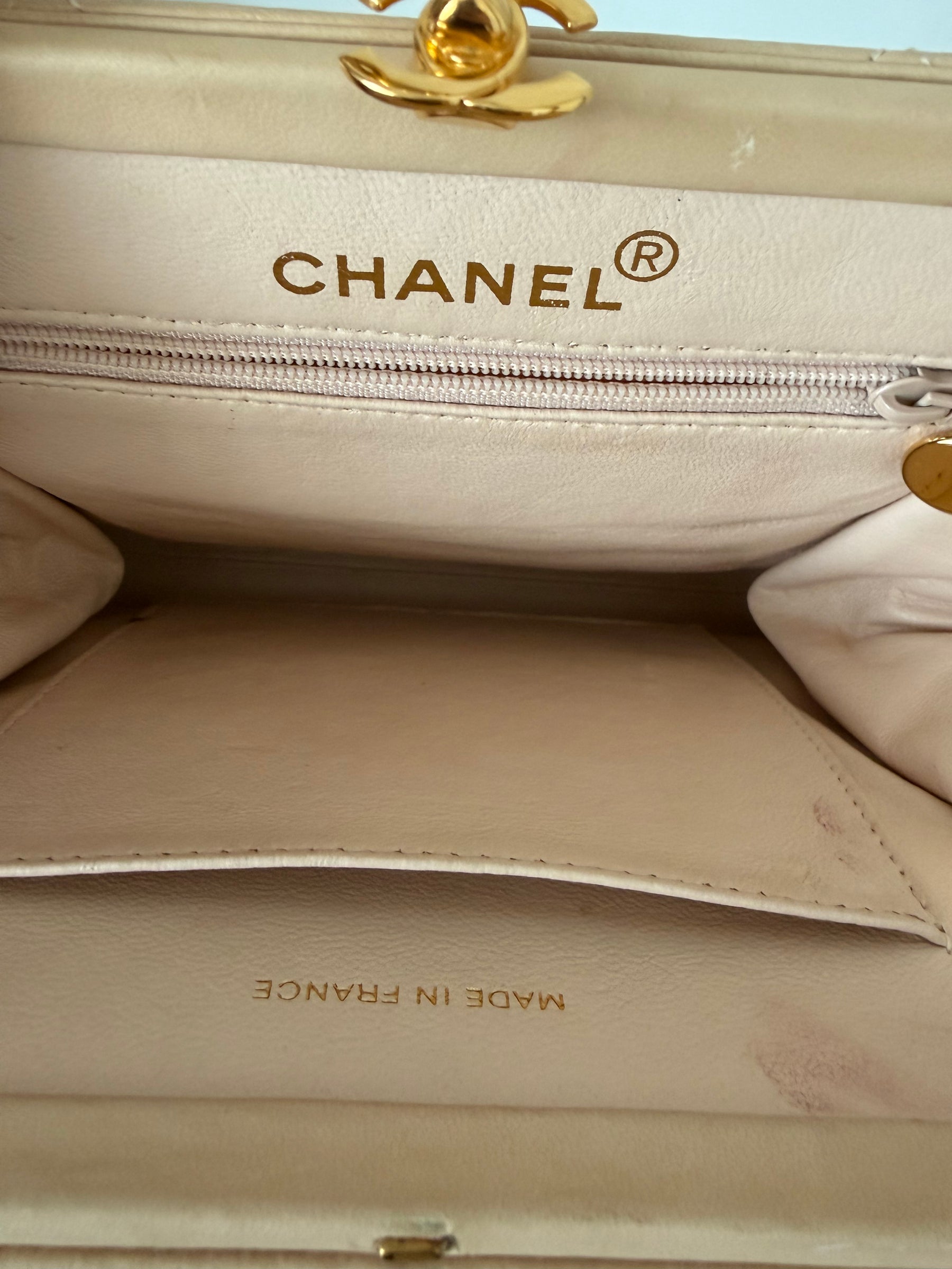 Chanel Beige Lambskin Leather Kisslock Dome Shoulder Bag