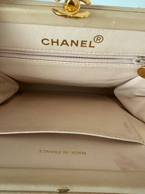 Chanel Beige Lambskin Leather Kisslock Dome Shoulder Bag