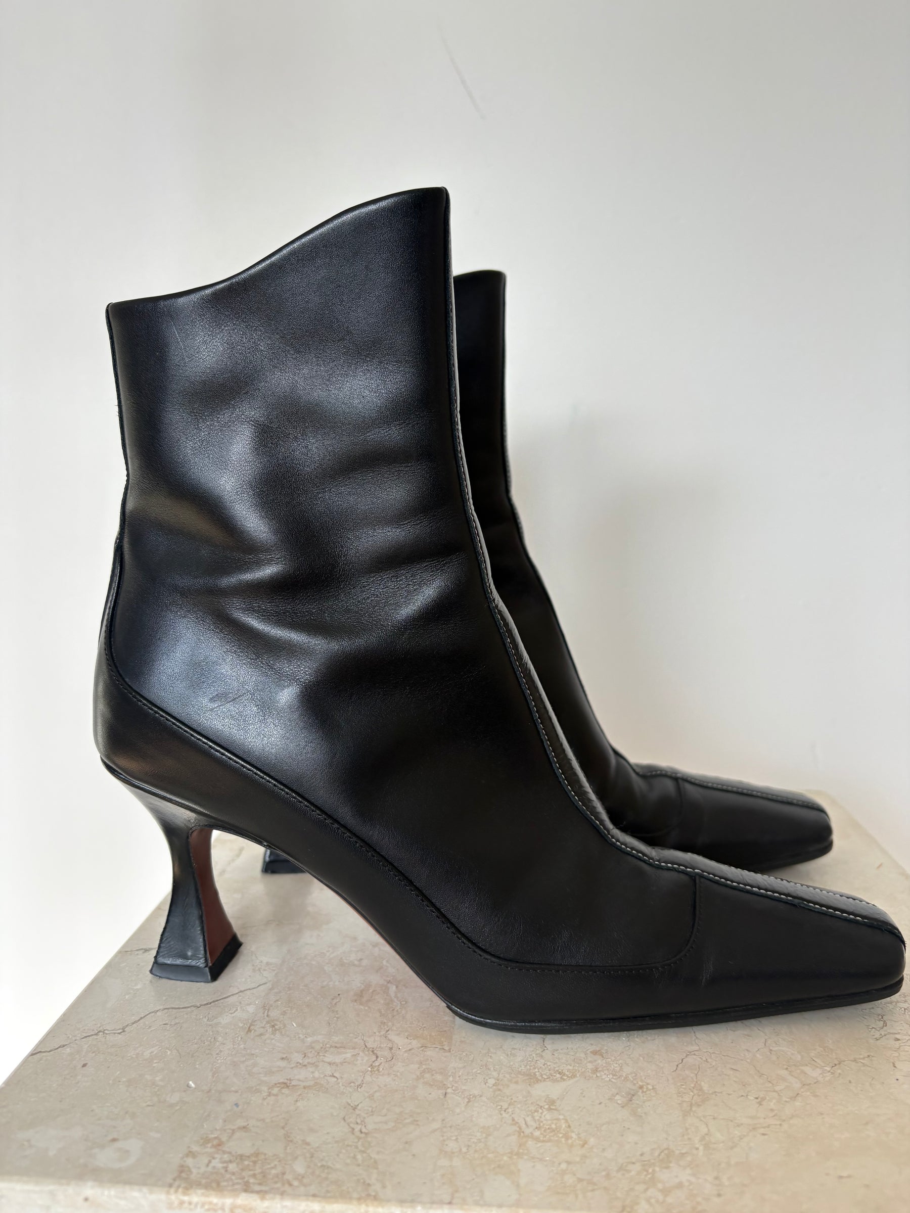 Manu Atelier Black Leather Sqaure Toe Heeled Ankle Boots, 37