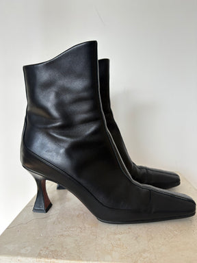 Manu Atelier Black Leather Sqaure Toe Heeled Ankle Boots, 37