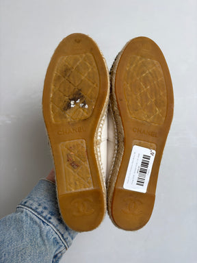 Chanel CC Logo Espadrilles White Black, 38