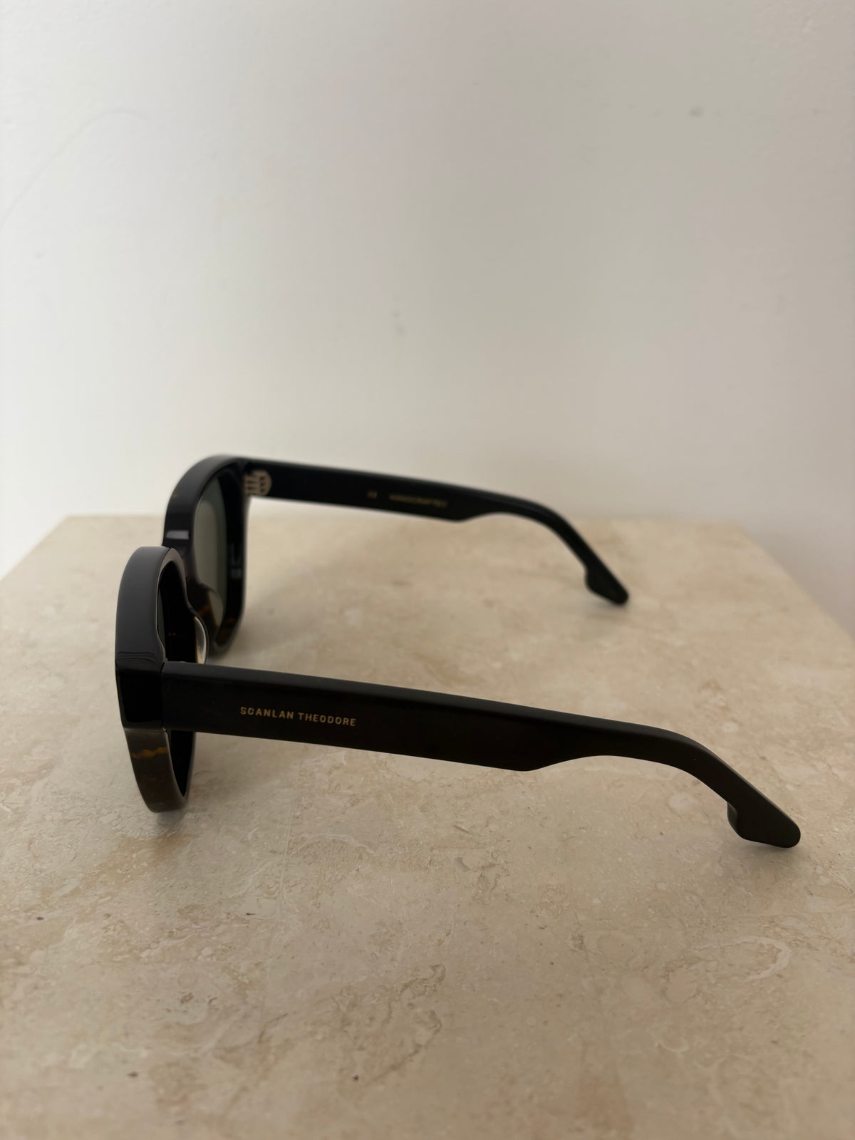 Scanlan Theodore Black Oversized Sunglasses
