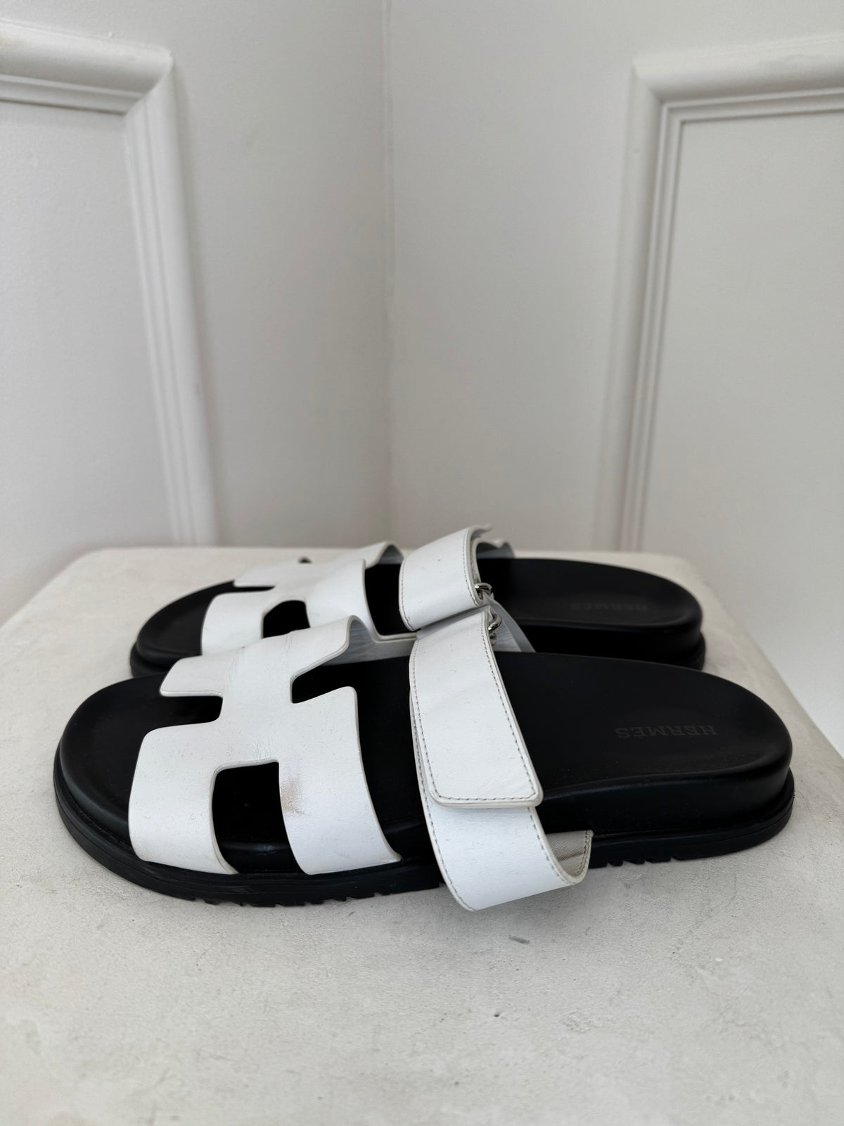 Hermès White Leather Chypre Sandals, 39.5