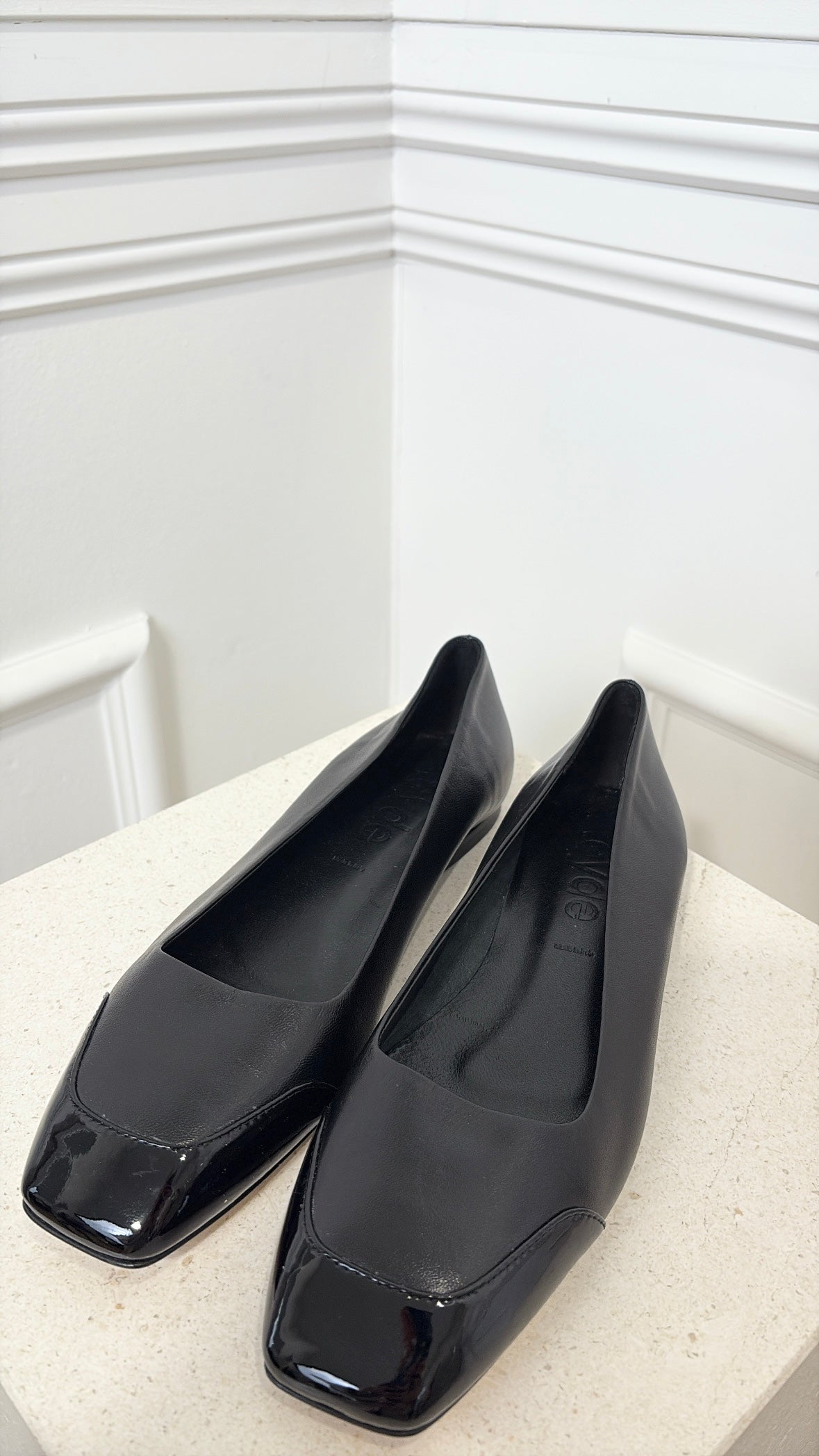 Aeyde Black Ballet Flats, 38