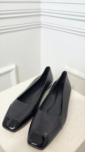 Aeyde Black Ballet Flats, 38