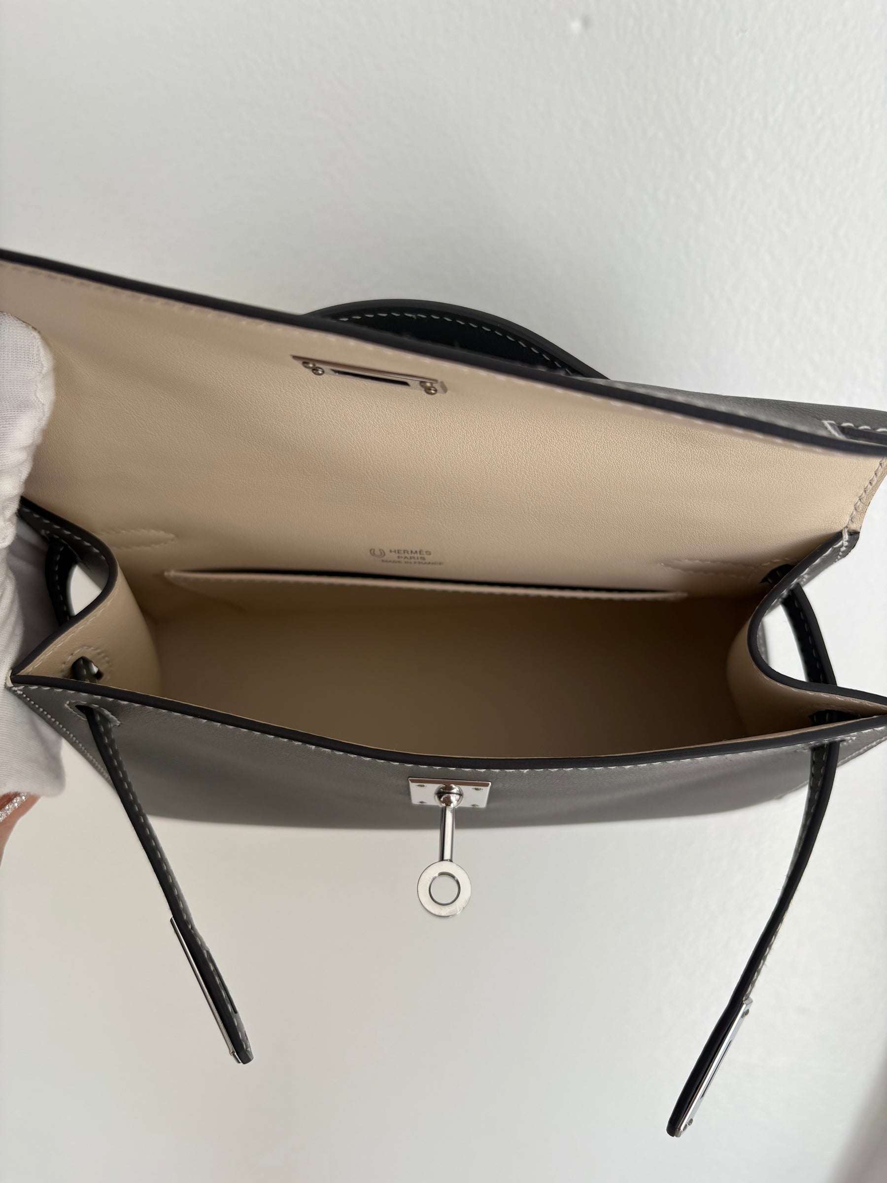Hermès Kelly Pochette in Gris Meyer Swift Leather with Craie Interior